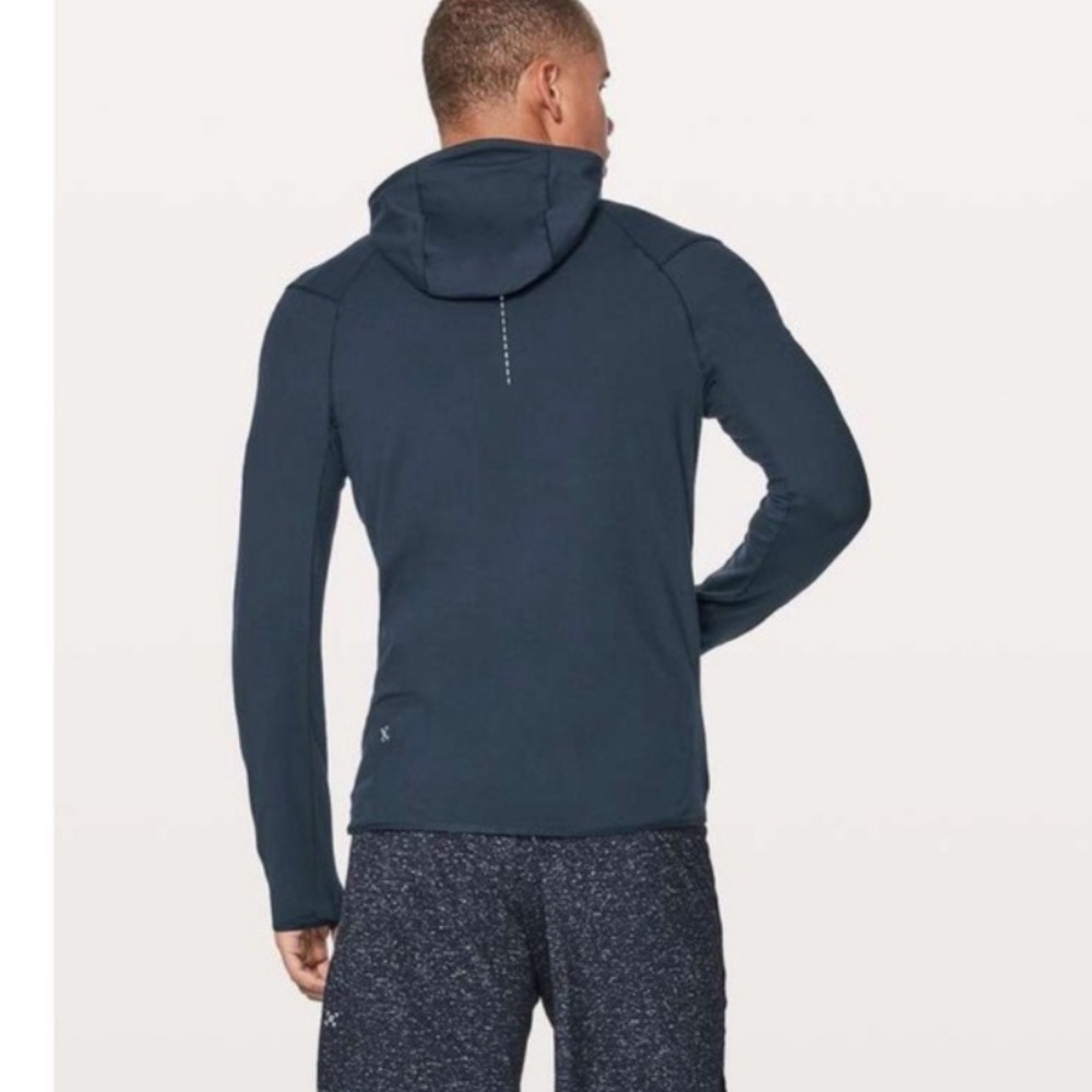 LULULEMON Men’s Large Surge Warm Full
Zip Jacket Hoodie Navy Blue - Picture 8 of 8